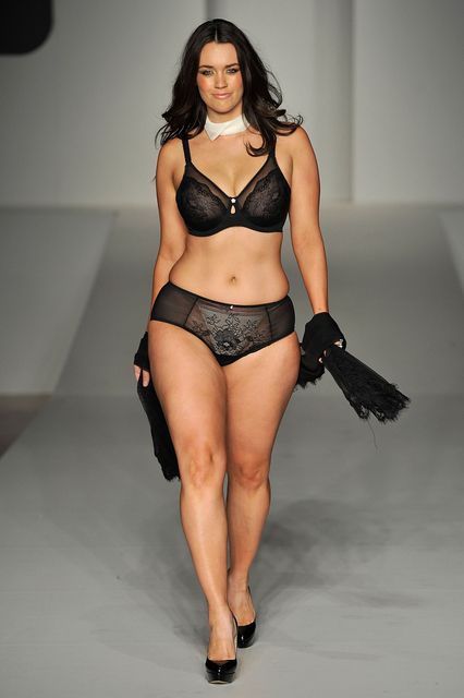 after becoming the only plus size model to win americas next top america s next top model plus size