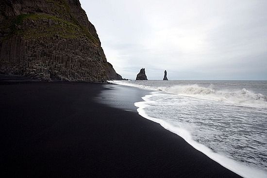 Black Sand Beach Vik Iceland Beaches Pinterest Black Sand Beach Vik Iceland