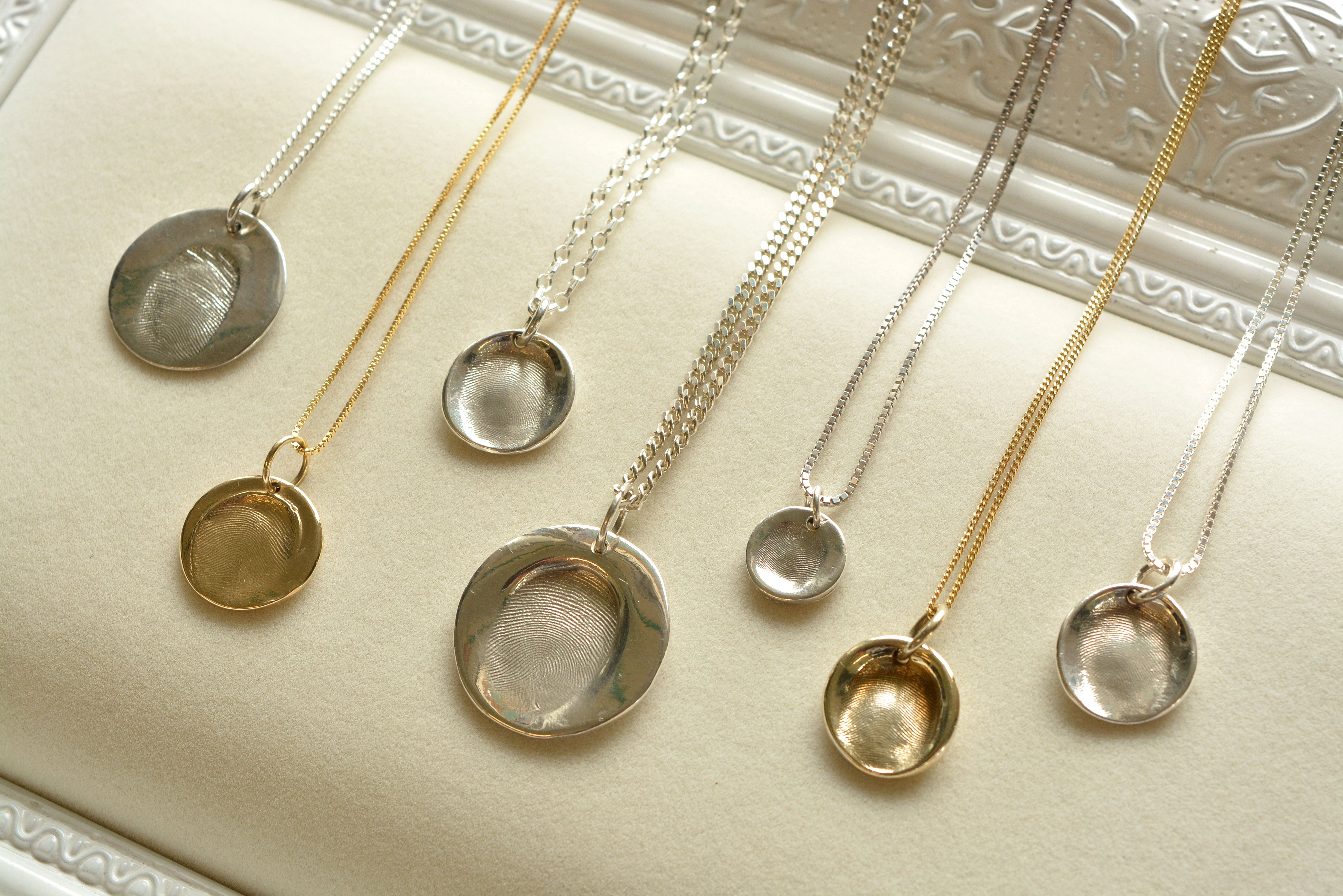 Our fingerprint jewellery is custom, unique and oneofakind. Every Our fingerprint jewellery is custom, unique and oneofakind. Every