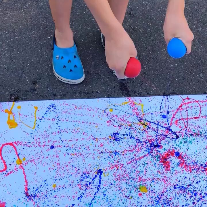Balloon Splatter Painting * ages 3+ ⋆ Raising Dragons #craftsforkids