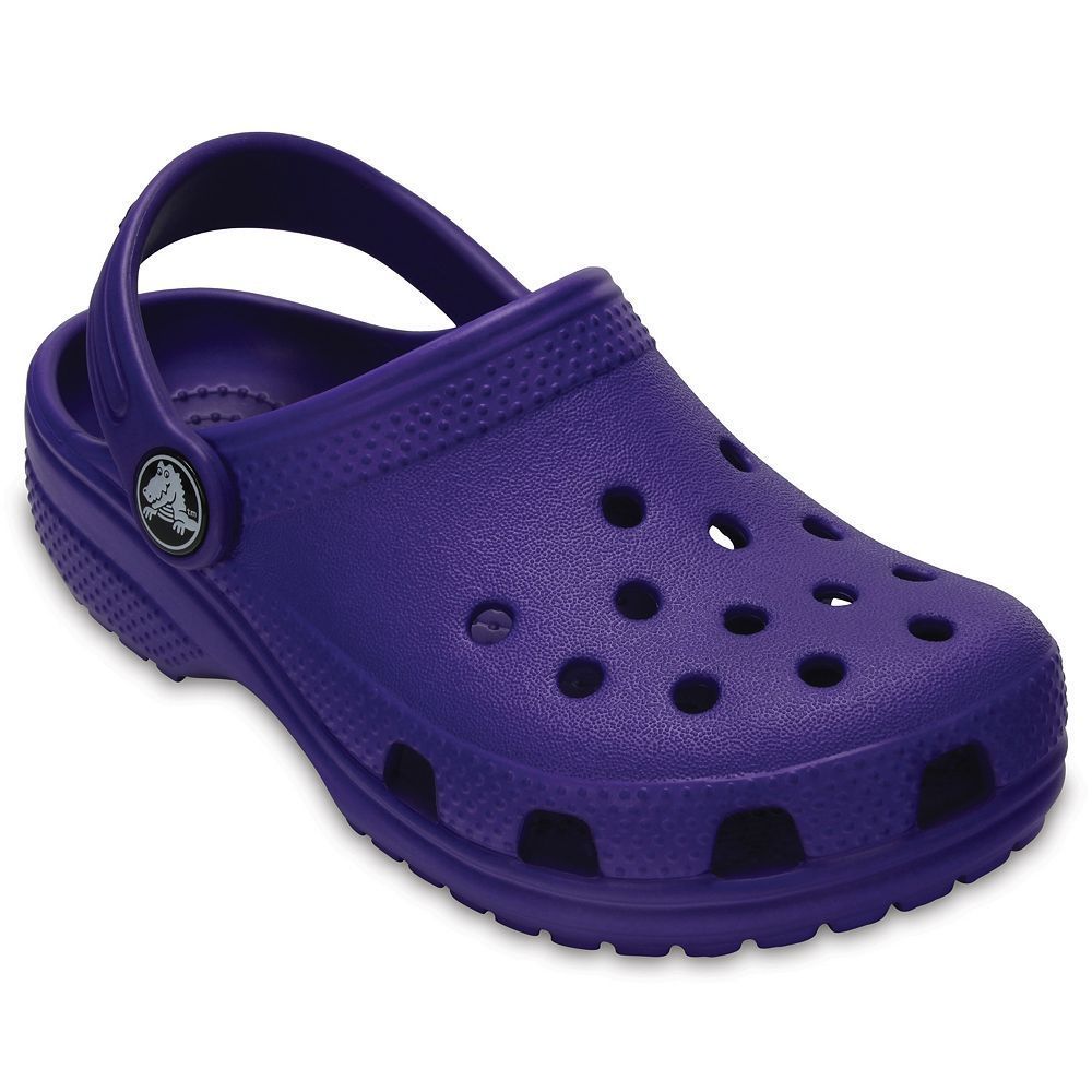 Source By Loraliwilliams2008 Classic Clogs Crocs Kids Zapatos De Mujer Gucci Crocs Classic Kids Clogs Crocs