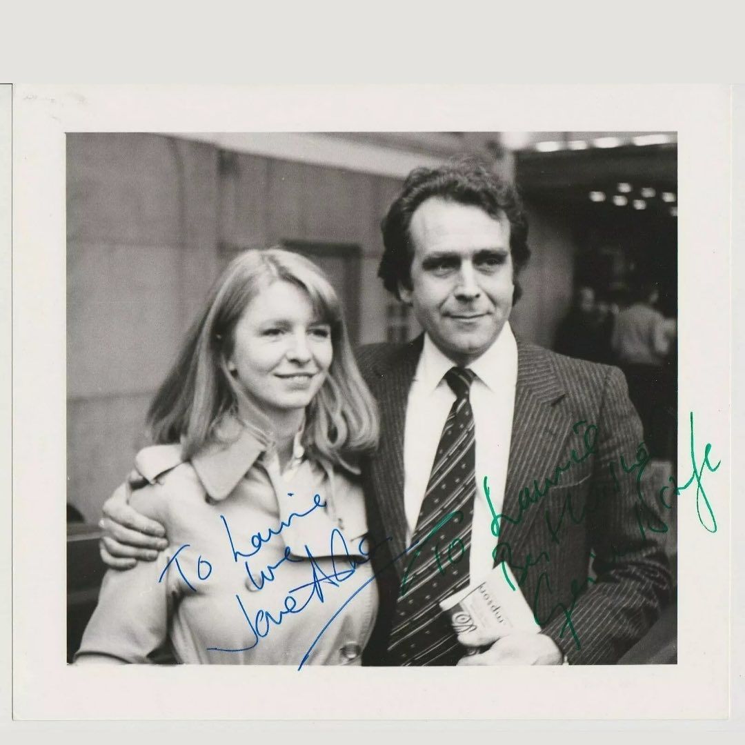 π΅ππ ππππ β πΉπππ π°ππππ π³ππππ’.πΉ on Instagram βAn autographed picture of Jane Asher and her