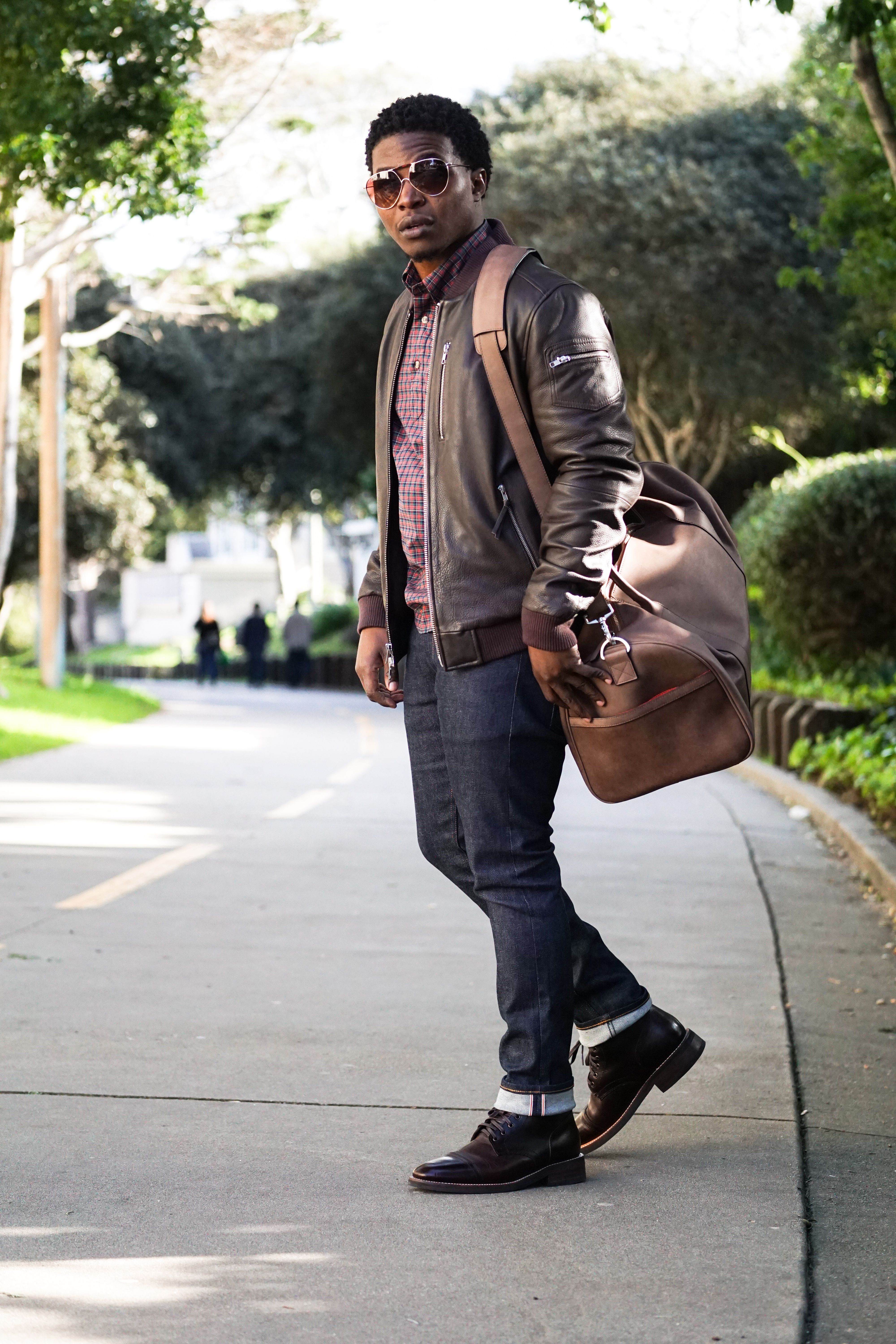Watch How to Complement Your Outfit With the Right Shoes video Watch How to Complement Your Outfit With the Right Shoes video