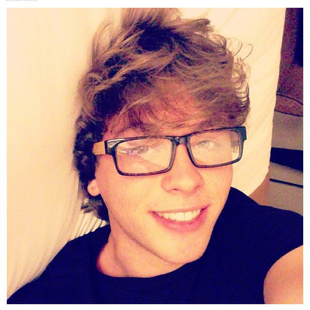 Keaton stromberg single