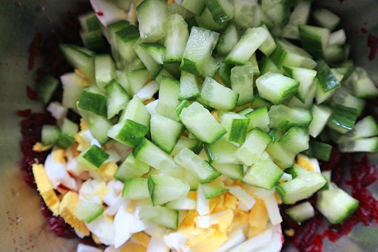 Swekolnik – leckeres Rezept für russische kalte Rote-Bete-Suppe #okroschkarezept Swekolnik – leckeres Rezept für russische kalte Rote-Bete-Suppe #okroschkarezept