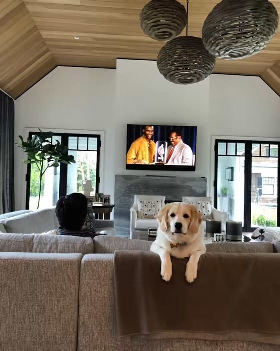 GMA's Lara Spencer's stunning family home is full of thrift shop finds – tour
