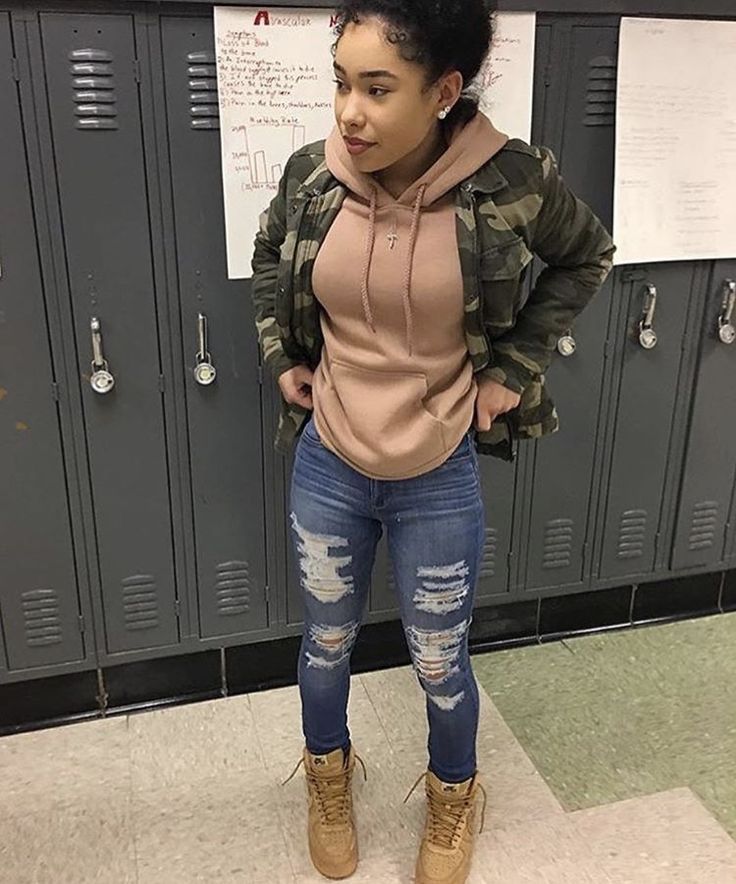 Chanel Dior Allen is your almost average, but not so average 17 year … #teenfiction #Teen Fiction #amreading #books #wattpad Teenage Outfits, Baddie Outfits Casual, Trendy Outfits, Grunge Outfits, Ghetto Outfits, Dope Fall Outfits, Cute Fall Outfits Black Girl, Swag Girl Outfits, Queen Outfits