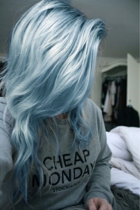 Hairstyles Beauty Fashion Makeup In 2018 Hairstyles Beauty Fashion Pastel Blue Hair Grey Light