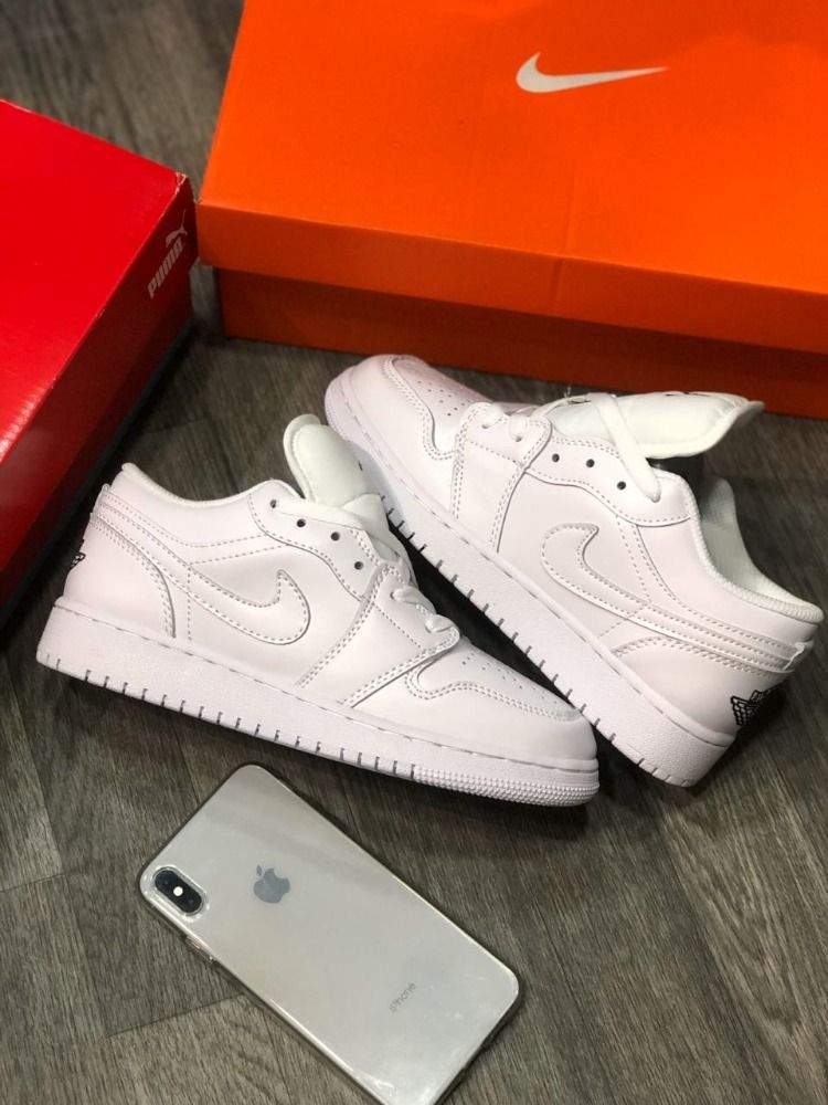 jordan retro 1 blancos