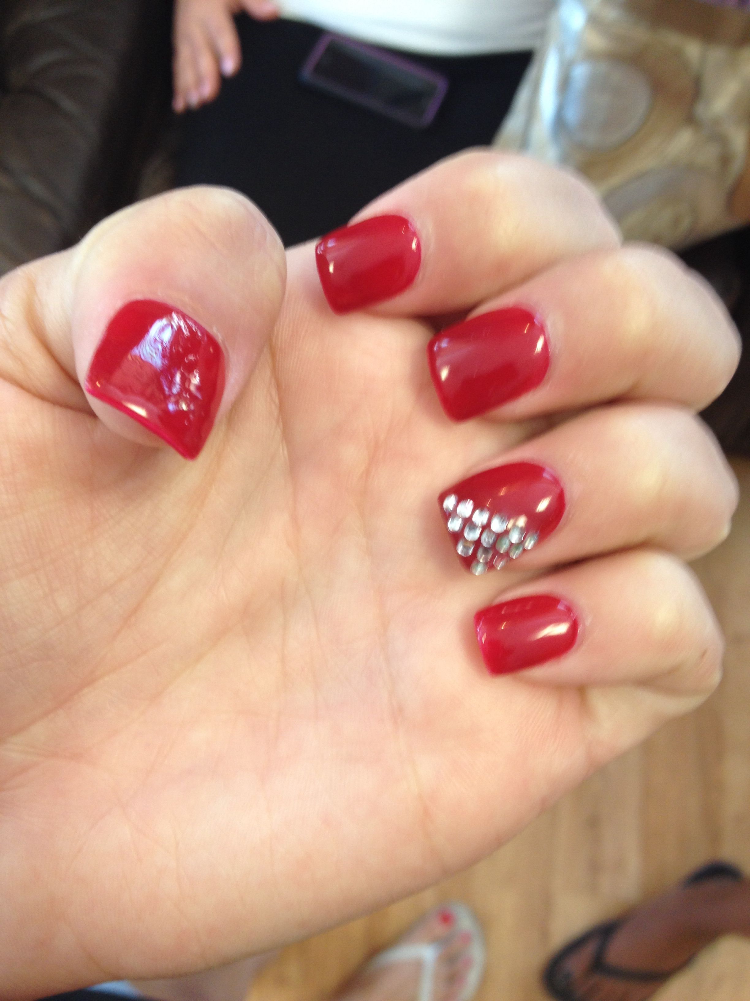 2019 year lifestyle- Red with nails rhinestones 2019 year for girls- Red with nails rhinestones