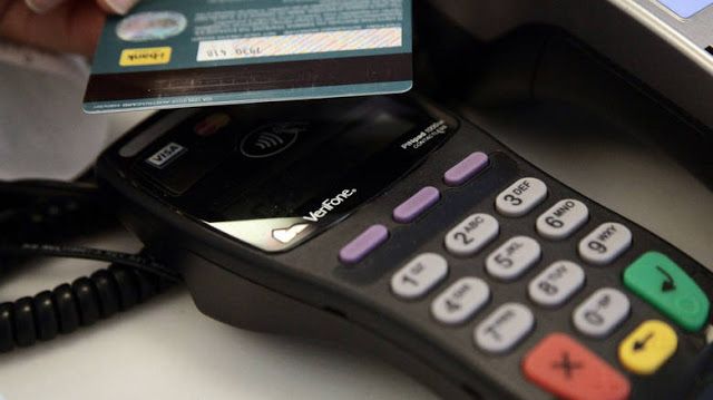 Αν και την τελευταία διετία δεκάδες επαγγελματικοί κλάδοι υποχρεώθηκαν να τοποθετήσουν τερματικά αποδοχής καρτών , ωστόσο έχει διαπι... Office Phone, Corded Phone, Landline Phone, Viral, Blog, Blogging