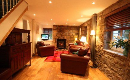 The Roost Glamping Cedar Cabins In The Forest Of Dean Cedar Cabin Hot Tub Outdoor Cabins In The Woods