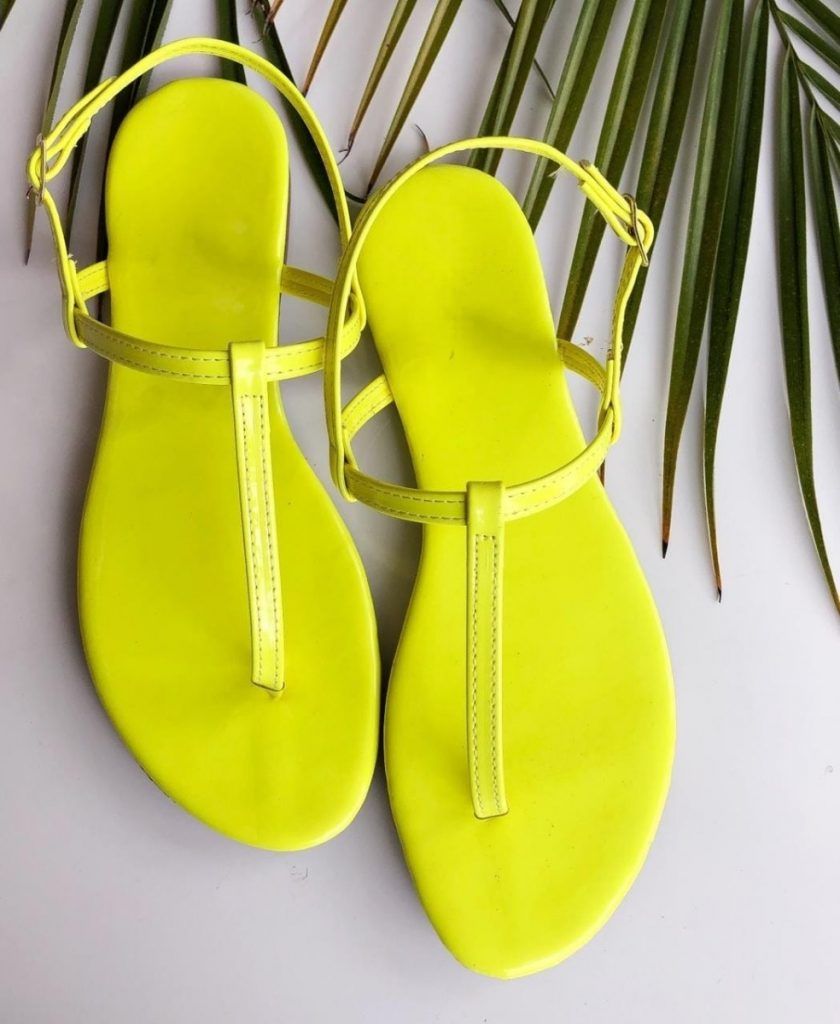 Sandália Neon - Estilo Próprio By Sir Sandália Neon, neon nos pés | Sandálias neon, Sandálias femininas, Sandalia