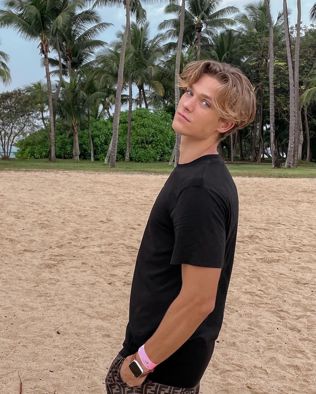 Chloe Walsh, Blonde Boys, Fine Boys, Just Beautiful Men, Book