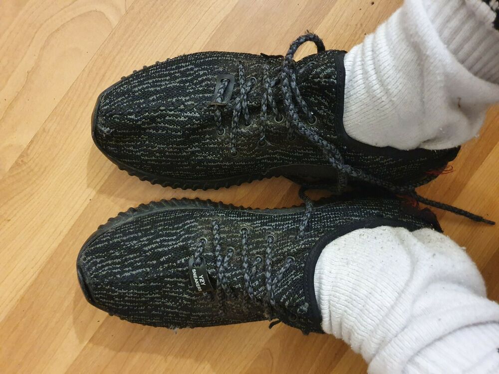 adidas yeezy schwarz weiß jungen adidas yeezy schwarz weiß jungen
