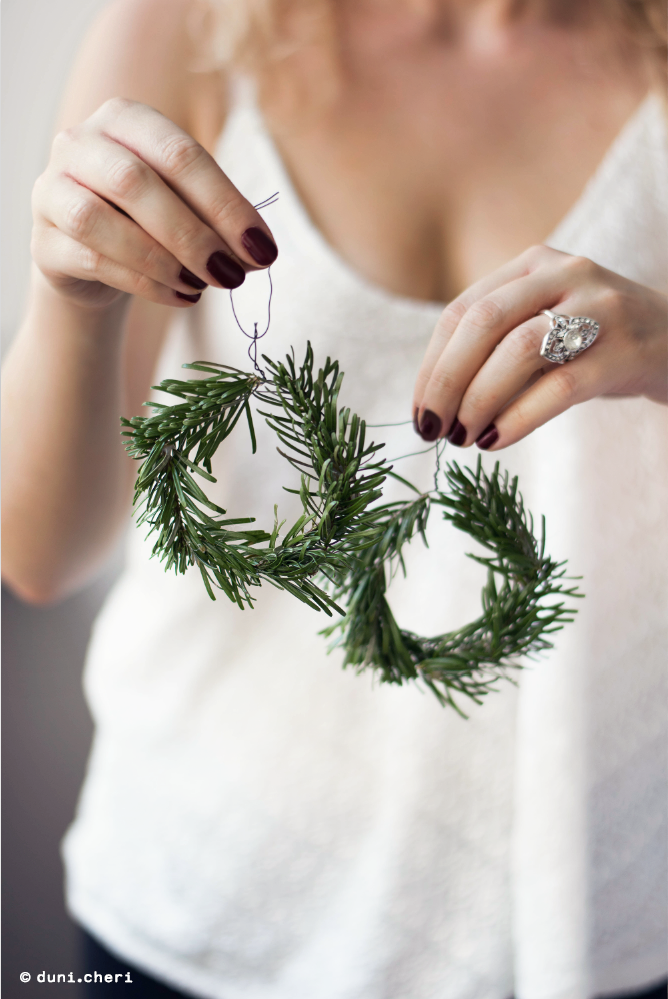 cute low-budget christmas decoration