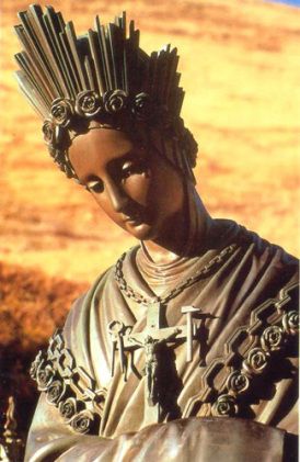Holy Face Devotions-Remedy for our post Christian age | Speramus' Posterous Madonna, Blessed Mother Mary, Blessed Virgin Mary, Santa María Goretti, C.s. Lewis, La Salette, Marian Apparition, Mama Mary, Queen Of Heaven