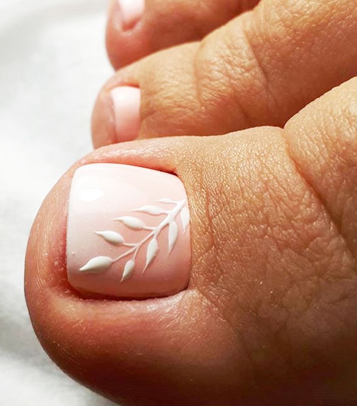 Your Fingernails Aren't the Only Place for Nail Art—Try These Fun Toe Designs Simple Toe Nails, Summer Toe Nails, Pretty Toe Nails, Cute Toe Nails, Fun Nails, Nail Designs Toenails, Cute Toenail Designs, Manicure E Pedicure, Nail Design Glitter