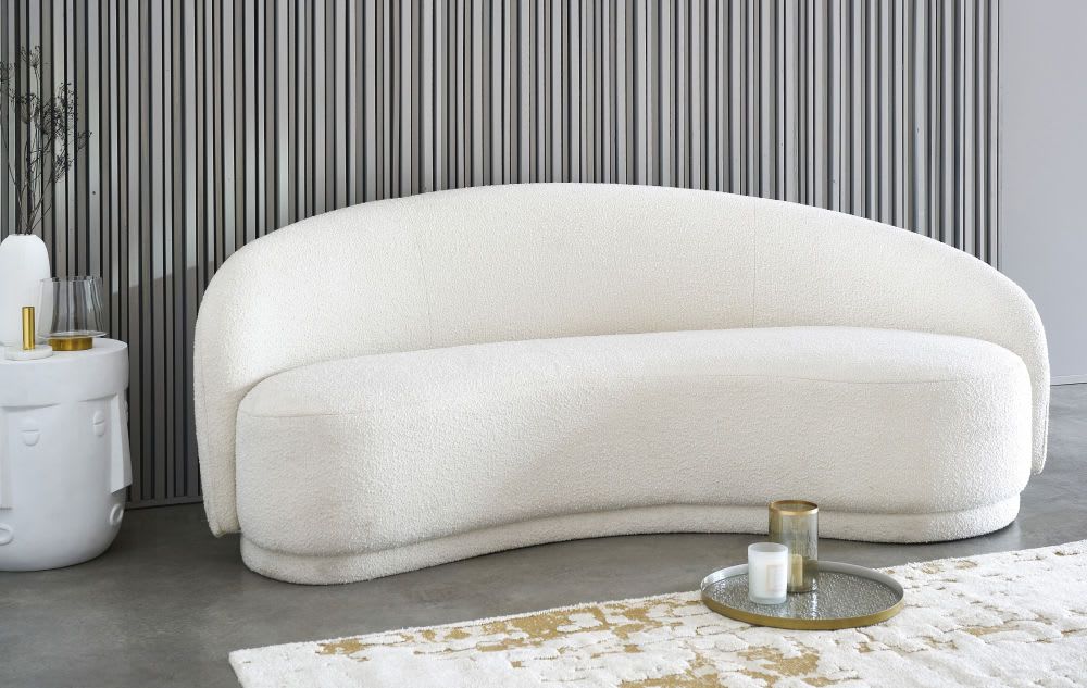 Zetel met 3/4 zitplaatsen uit ecru boucléstof voor professioneel gebruik | Maisons du Monde Face Design, Tub Chair, Decoration, Mood Board, Accent Chairs, Ottoman, Carving, Table, White