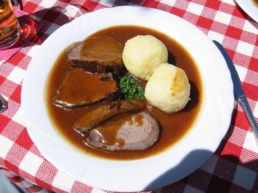 sauerbraten german food sauerbraten german food