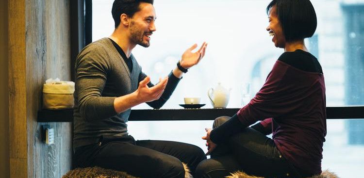Wie merke ich wenn ein mann flirtet