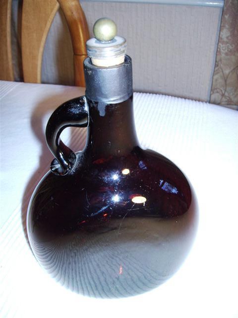 Download Pin by NOTORIOUS MOUNTAINEER on Handled Bottles | Black ...