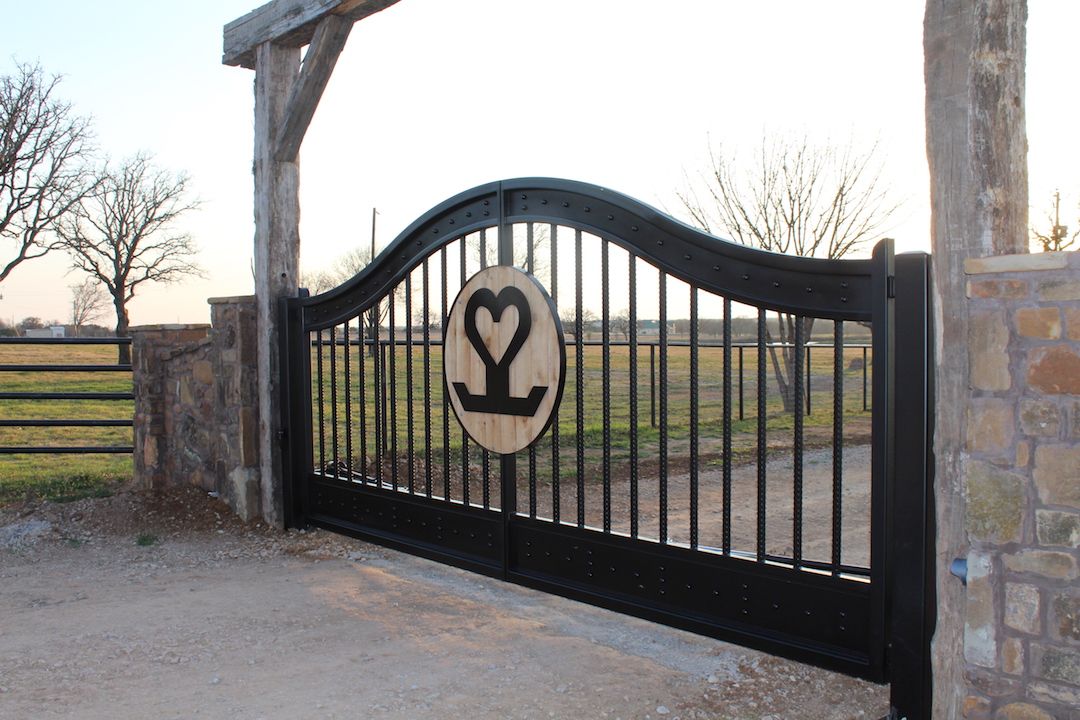 2s Cattle Co Custom Ranch Gate | Ranch gates, Farm gate entrance, Farm