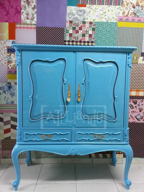 Ateliando Customizaç u00e3o de móveis antigos Nossa vers u00e3o customizada em laca azul turquesa Móvel Armario Planejado Quarto Casas Bahia ~ Ateliando Customizaç u00e3o de móveis antigos Nossa vers u00e3o customizada em laca azul turquesa Móvel