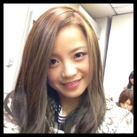 人生初 可愛い女の子 亜紀 髪の毛 人生初 可愛い女の子 亜紀 髪の毛