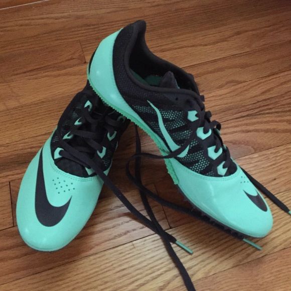 nike sprinter shoes