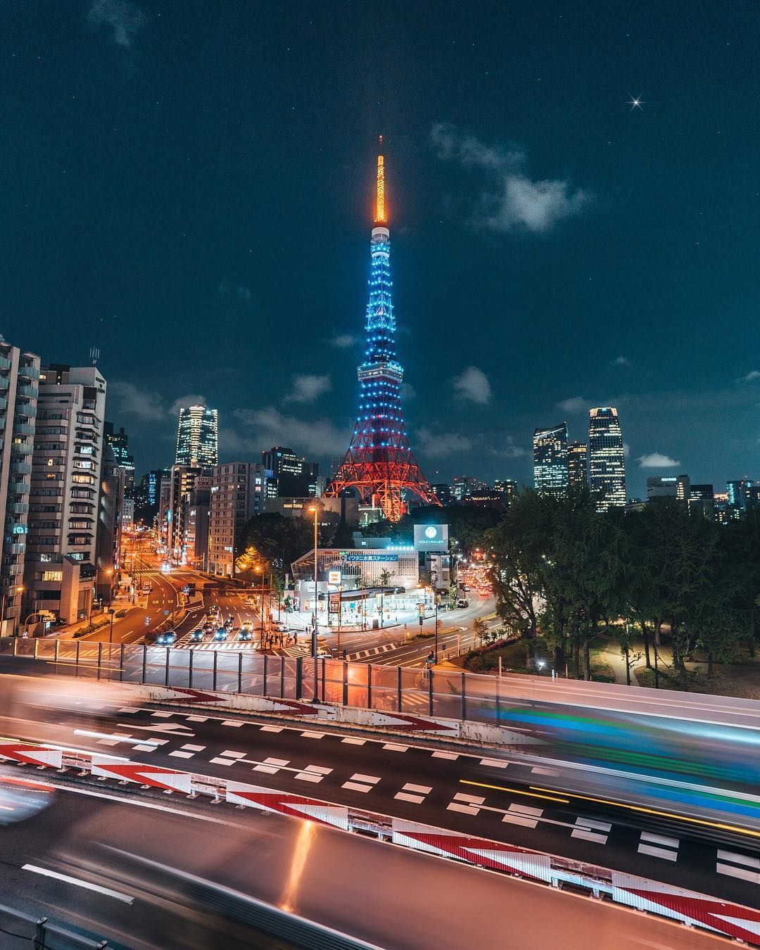 2 001 Likes 28 Comments Kohki On Instagram Special Light Up Of Tokyo Tower A Night To Remember With Ai Visuals Bskphoto We Missed You 東京タワー 東京 夜景 2 001 Likes 28 Comments Kohki On Instagram Special Light Up Of Tokyo Tower A Night To Remember With Ai Visuals Bskphoto We Missed You 東京タワー 東京 夜景