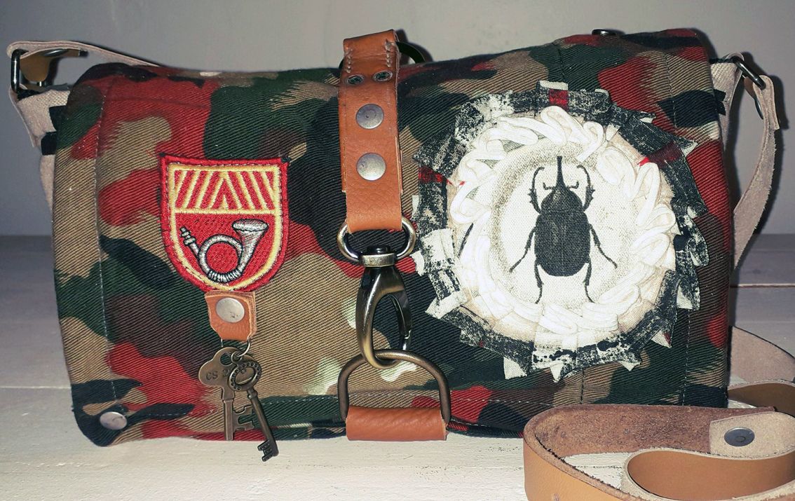 Sac À Veste Main Bandoulière Fait Partir D'un Recyclage De bYf76gy