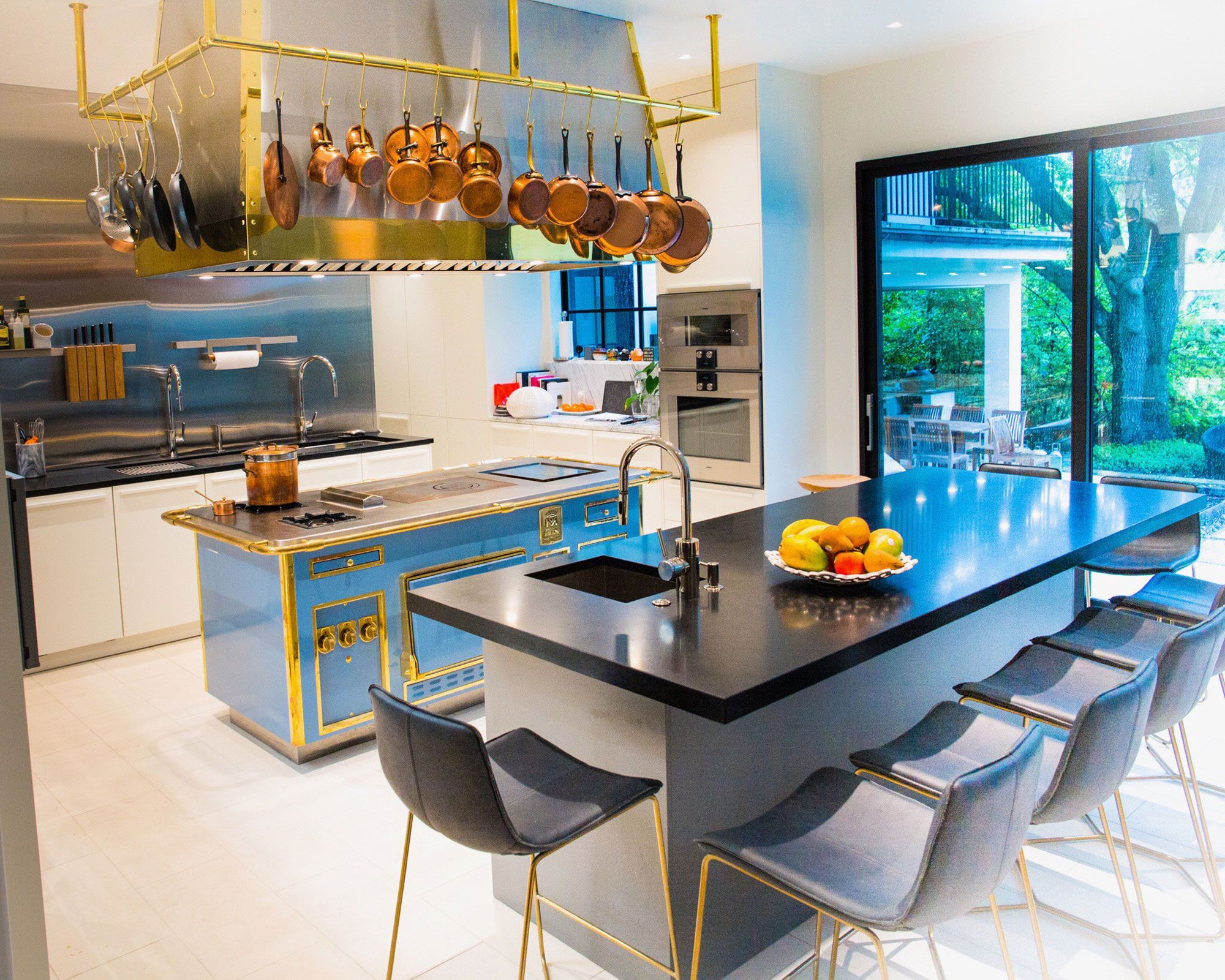See Real Housewives Of Dallas Star Cary Deuber S 300 000 Dream