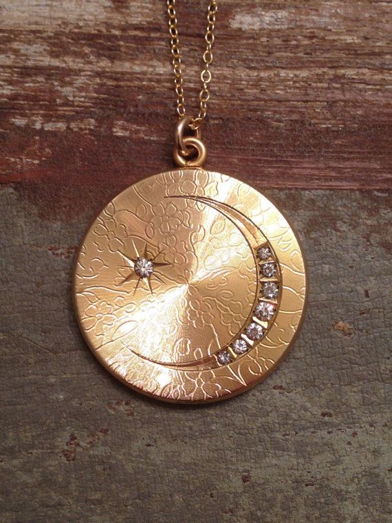 Red Fashion Beauty Woman Art Deco Gift Fashion Necklaces Pendant Retro Moon Stars Jewelry
