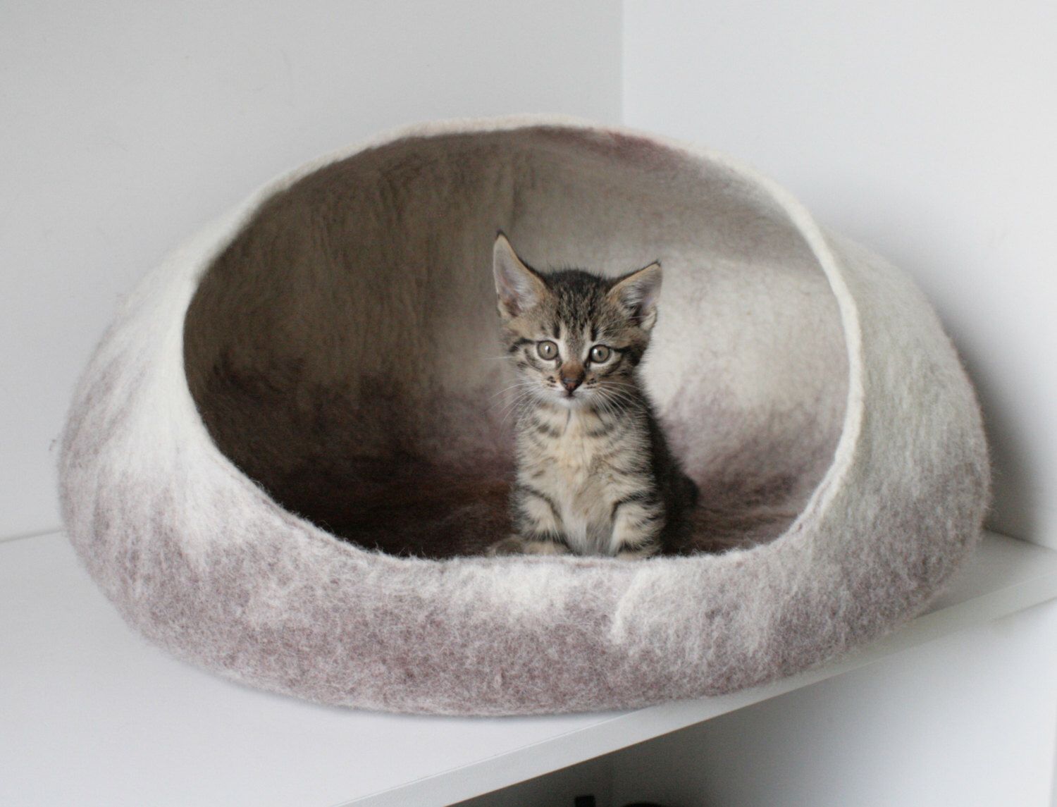 Pet bed Cat bed Cat cave puppy bed cat house pet furniture cat nap cocoon