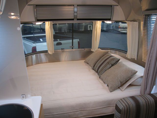Airstream Sport 22fb The Electronically Braked Caravan For