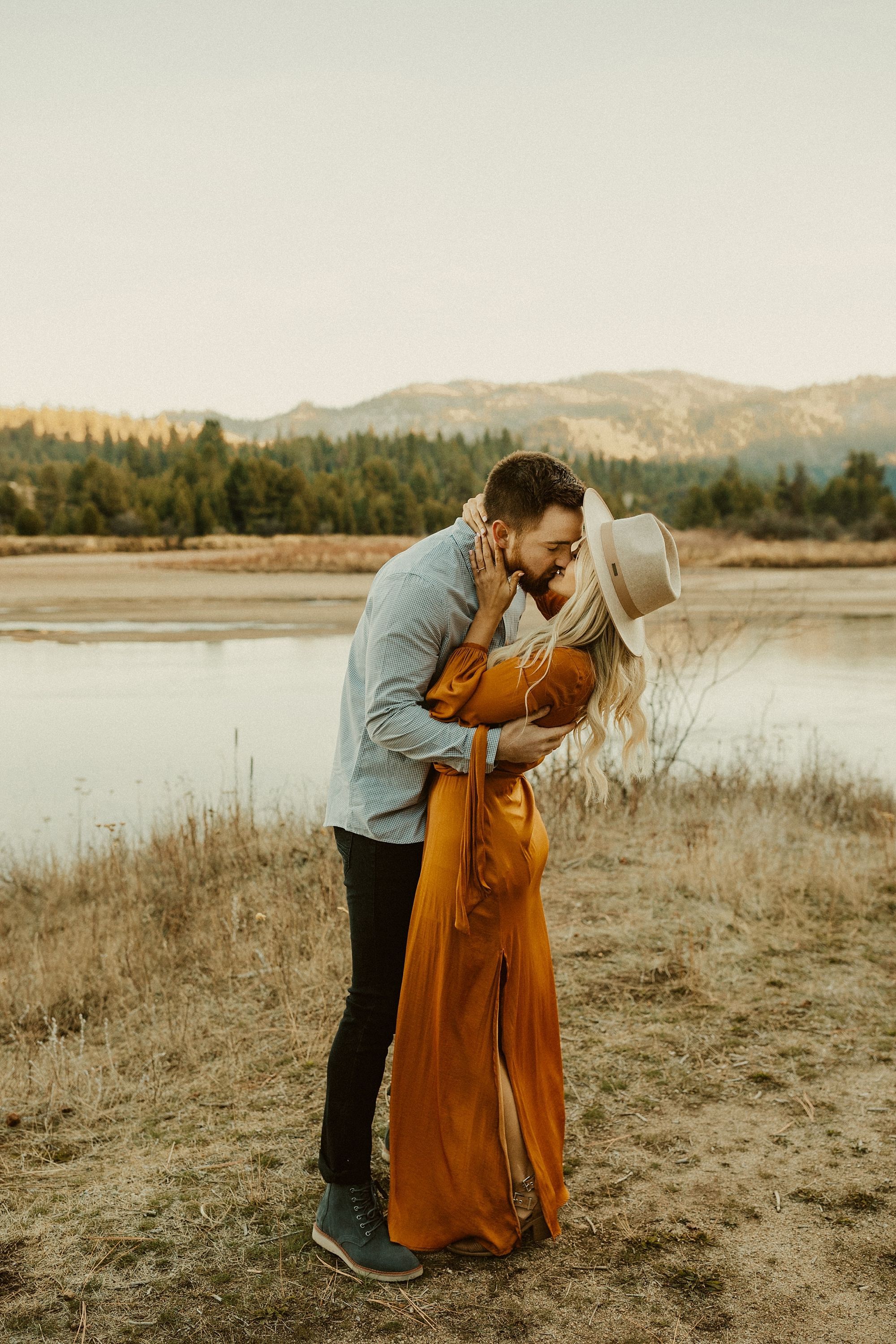 Cascade Idaho Fall Mountain Engagements || Kortney + Jake -