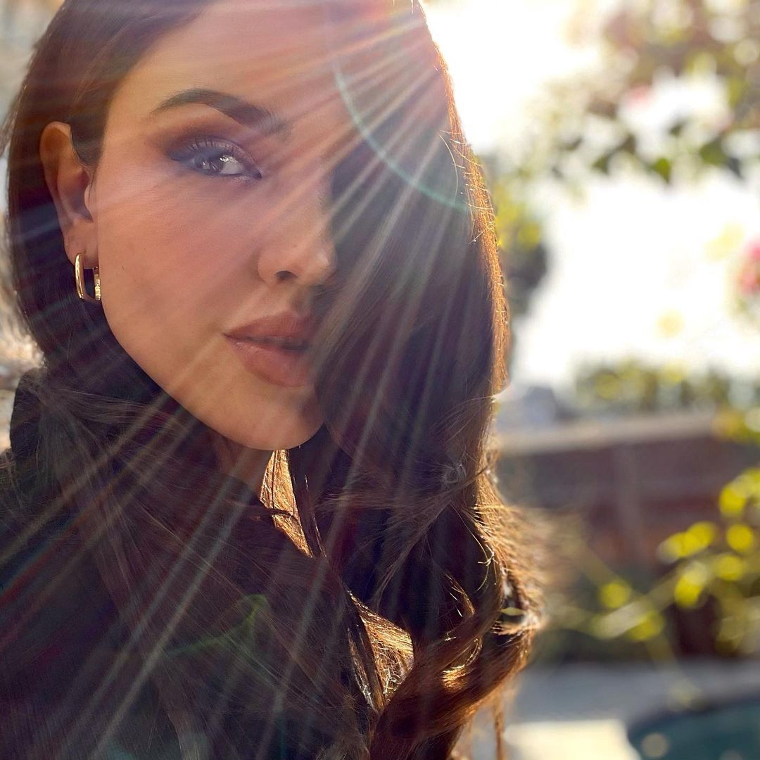 Eiza Gonzalez おしゃれまとめの人気アイデア Pinterest Brandon Bass Eiza Gonzalez おしゃれまとめの人気アイデア Pinterest Brandon Bass
