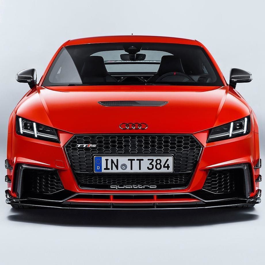 Audi Tt Rs Performance Parts 2017 Marca Cria Nova Linha De Componentes Esportivos Para O R8 E Tt O Audi Sport Performance Parts Audi Tt Rs Audi Tt Audi Sport