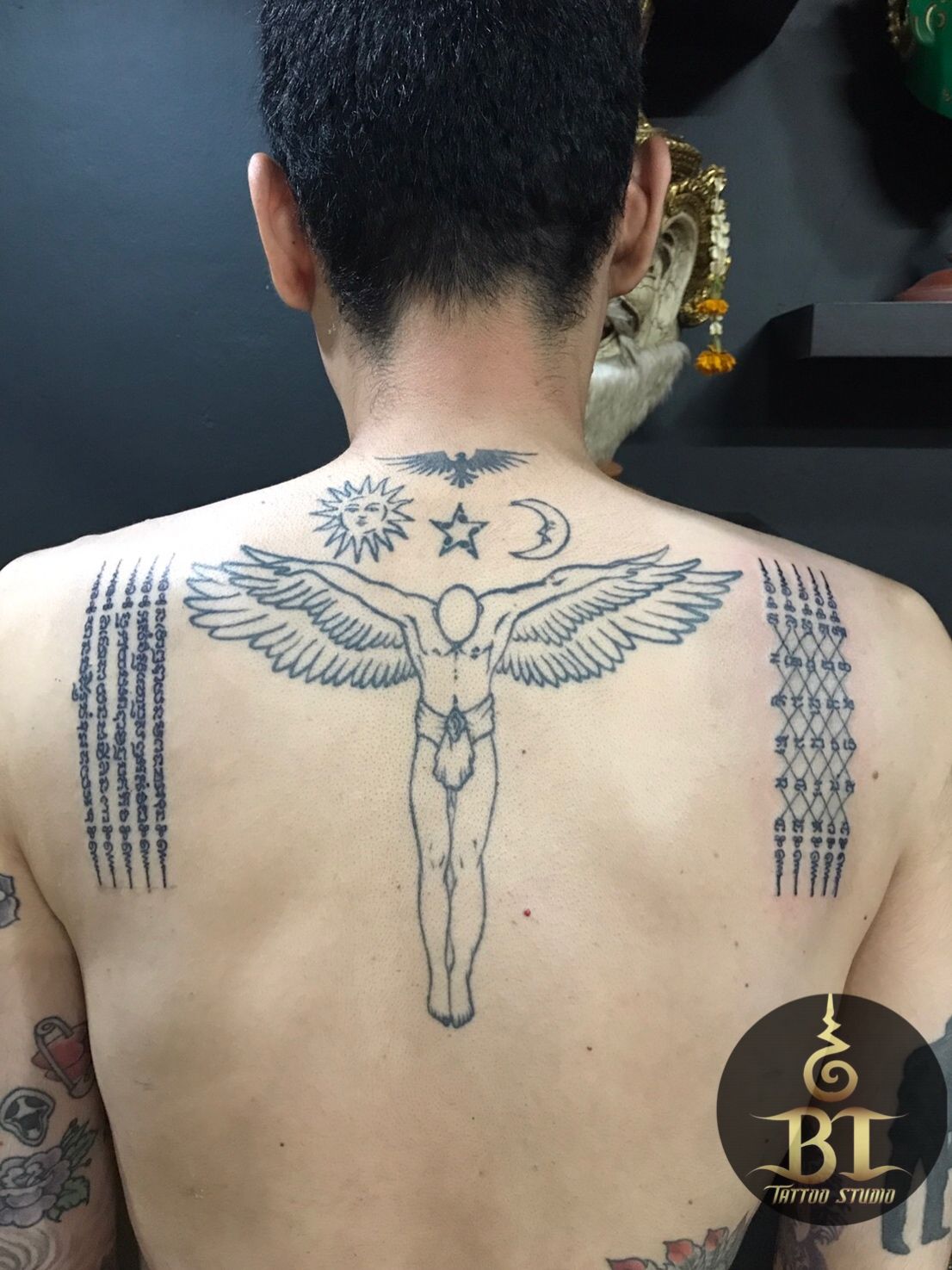 Done traditional Thai sak yant tattoo by Ajarn Tom(www.bt