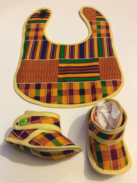 Kente Baby Bib and Booties set Baby shower gift by SaloneStarr African Babies, African Children, African Inspired Fashion, Africa Fashion, Toddler Fashion, Kids Fashion, Baby Boy Outfits, Kids Outfits, Ankara