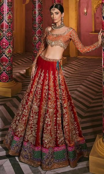 Zardozi Embroidery, Pearl Embroidery, Types Of Embroidery, Hand Embroidery, Floral Lehenga, Lehenga Skirt, Lengha, Seven Hills, Add Sleeves