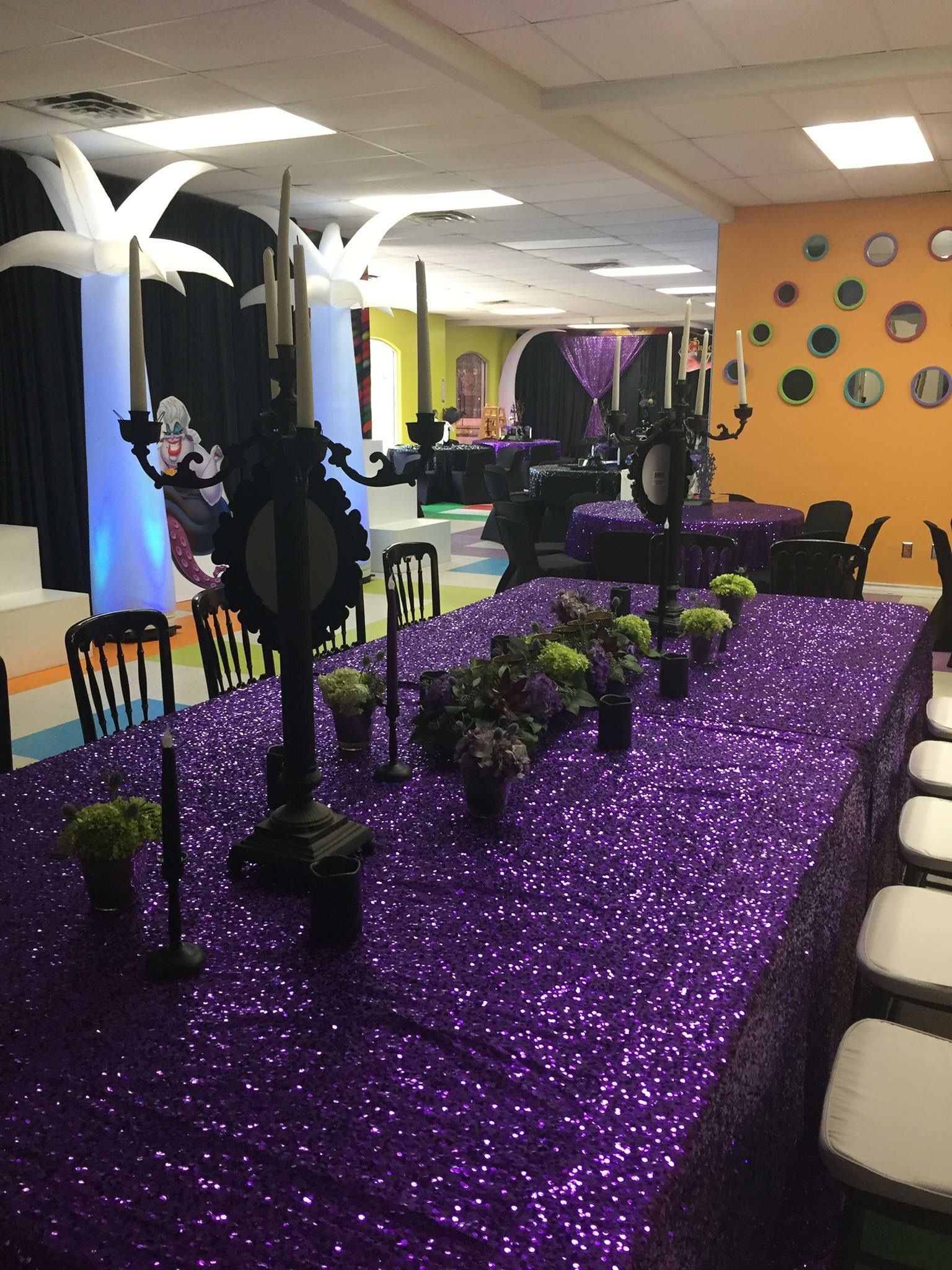 Disney Villains table decor Disney villain party decorations, Disney