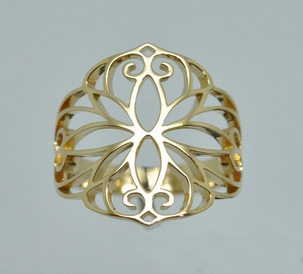 bague or jaune motif bague or jaune motif