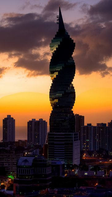 Revolution Tower, Panamá