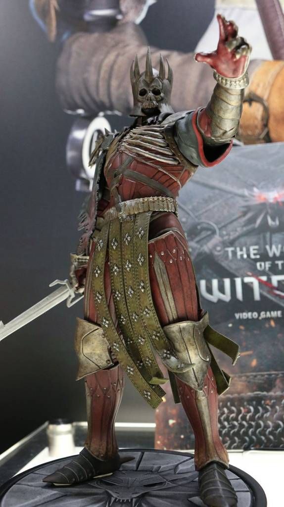 the witcher 3 dark horse statues