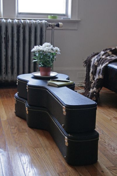 when you have two bulky guitar cases and you have no place to put them?!! Might as well use them! 😂👍 Home Music Rooms, Music Room Decor, Music Studio Room, Man Cave Music Room Ideas, Guitar Room Man Cave, Guitar Bedroom, Music Bedroom, Studio Musica, Music Furniture