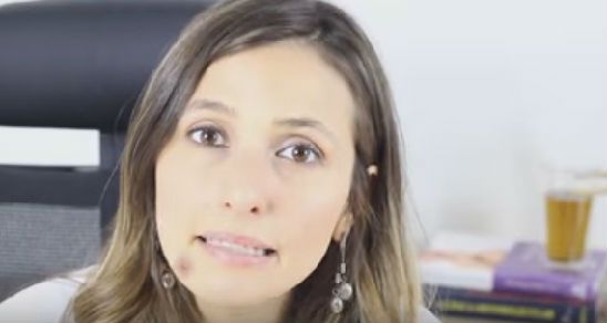 Como quitar lo rojo de los granos de la cara