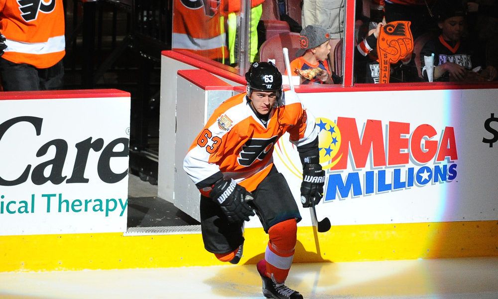 travis konecny makes flyers roster and that shouldnt surprise travis konecny flyers