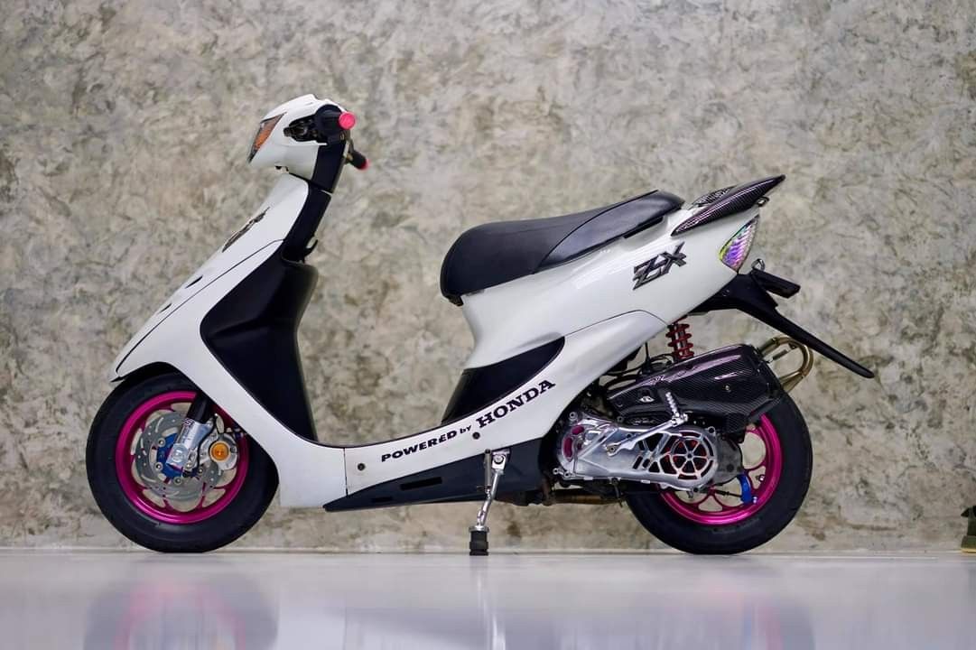 Pin By Wancer De On Motos In 22